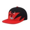 Men's Mitchell & Ness Black/Red Chicago Bulls Hardwood Classics Sharktooth Snapback Hat