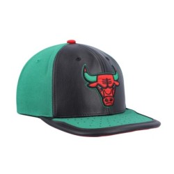 Men's Mitchell & Ness Black/Green Chicago Bulls Day One Snapback Hat