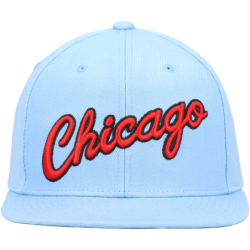 Men's Mitchell & Ness Light Blue Chicago Bulls Hardwood Classics Core Snapback Hat