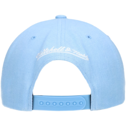 Men's Mitchell & Ness Light Blue Chicago Bulls Hardwood Classics Core Snapback Hat