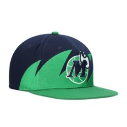 Men's Mitchell & Ness Blue/Green Dallas Mavericks Hardwood Classics Sharktooth Snapback Hat