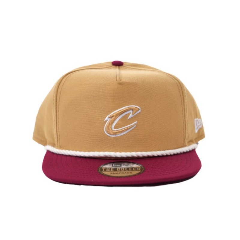 LC Wine and Gold Golfer